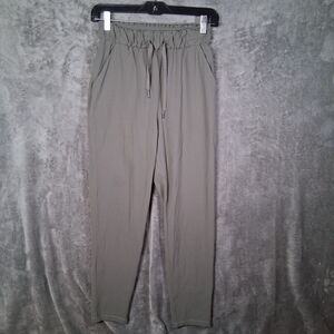 Lululemon Stretch High Rise Jogger Pants Womens Size 2 Inseam 28